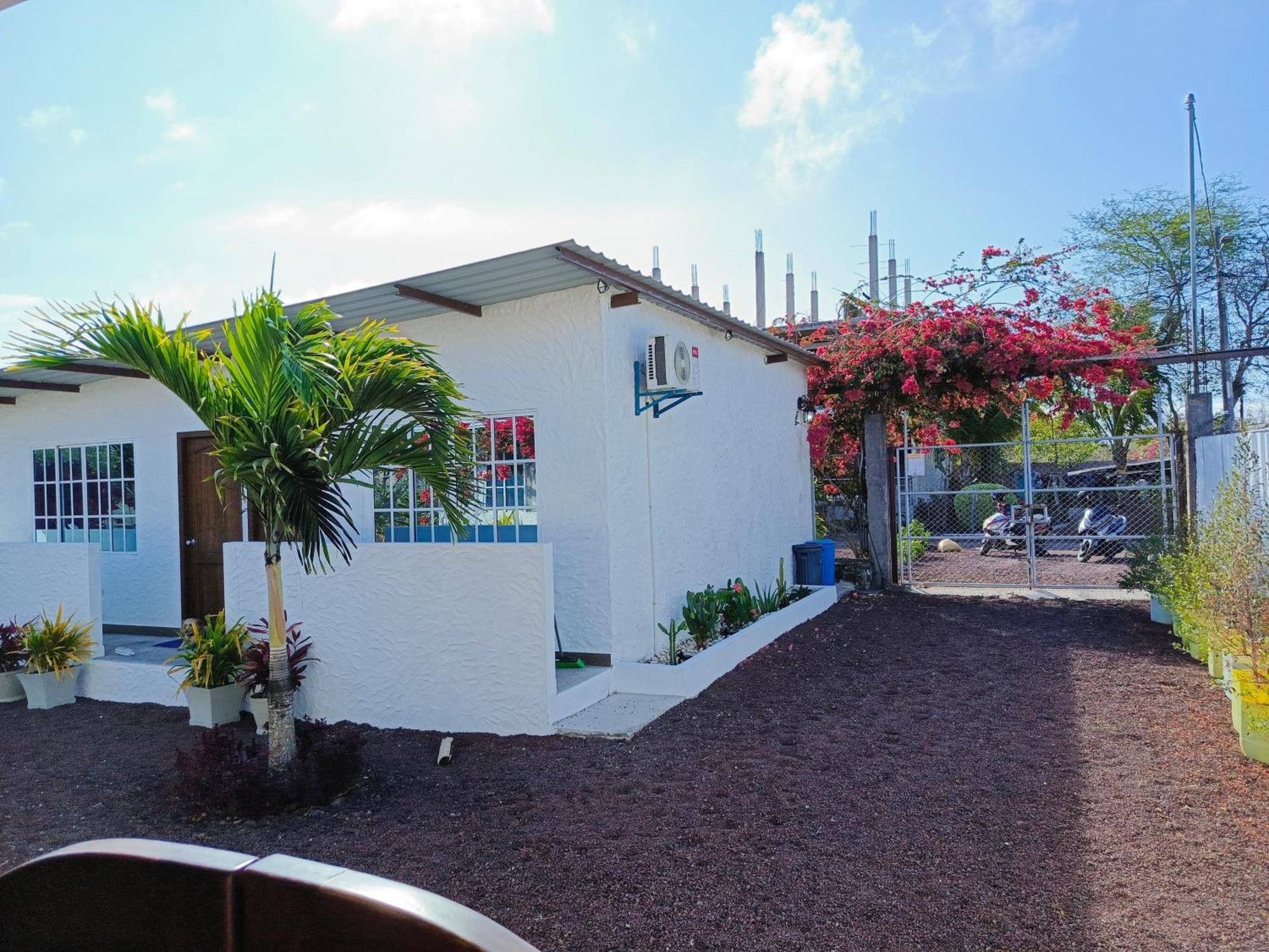 Habitacion Con Bano, Cocina E Internet Satelital Starlink Puerto Baquerizo Moreno Zewnętrze zdjęcie