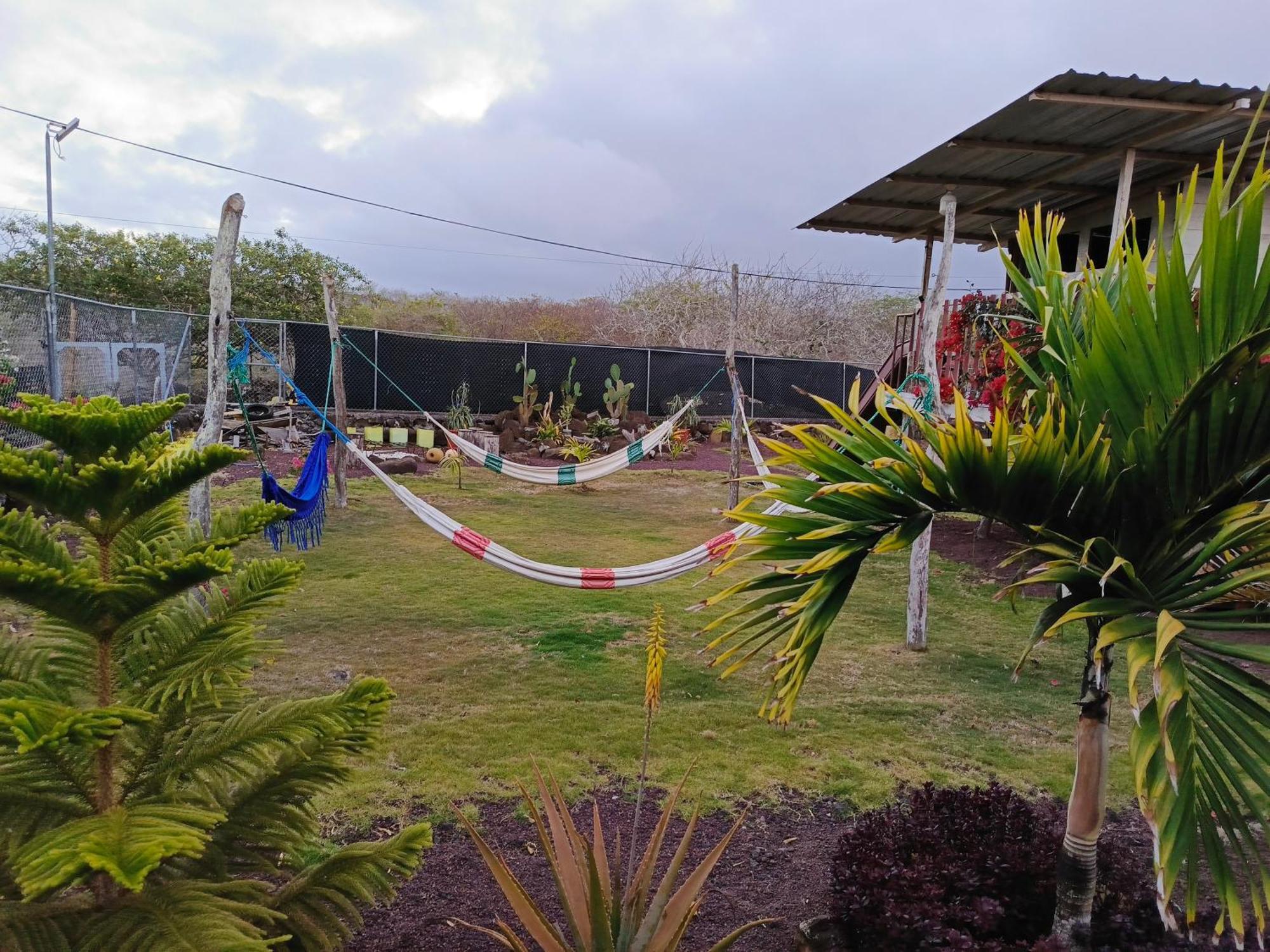 Habitacion Con Bano, Cocina E Internet Satelital Starlink Puerto Baquerizo Moreno Zewnętrze zdjęcie